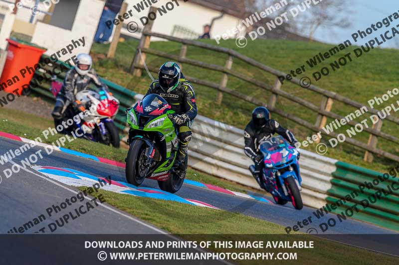 PJM Wedding Photography;enduro digital images;event digital images;eventdigitalimages;mallory park;mallory park photographs;mallory park trackday;mallory park trackday photographs;no limits trackdays;peter wileman photography;racing digital images;trackday digital images;trackday photos